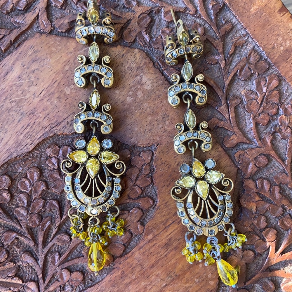 Dangling bronze/gold and yellow earrings